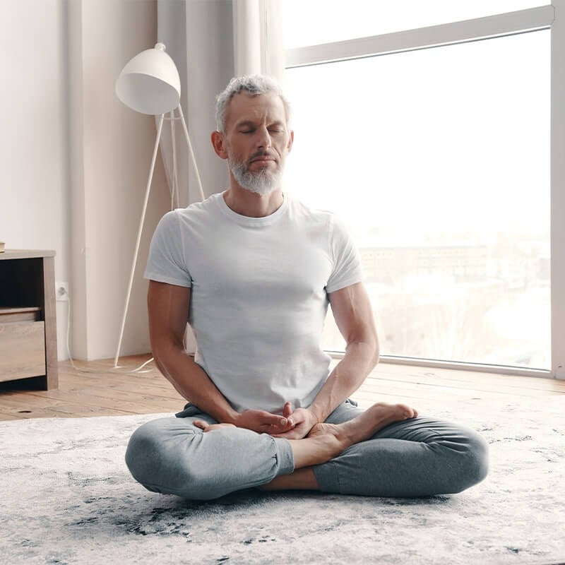 old-man-meditating